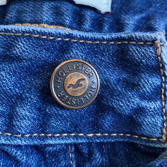 blue distressed shorts - Picture 3 of 4